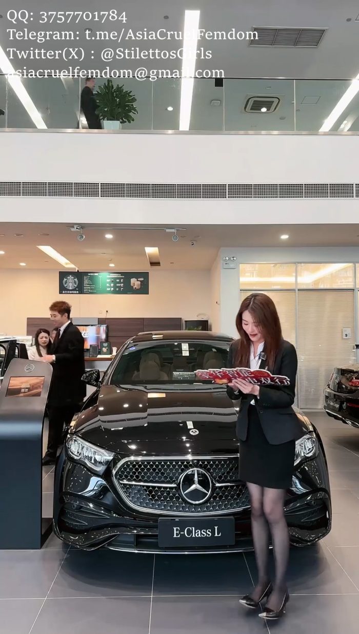 High heels bending 001 封面